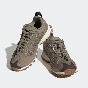 Adidas Hyperturf x Moomin (Size 7.5)